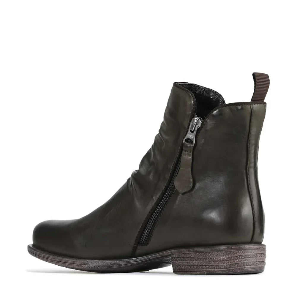 Eos Wilds Ankle Boots Khaki