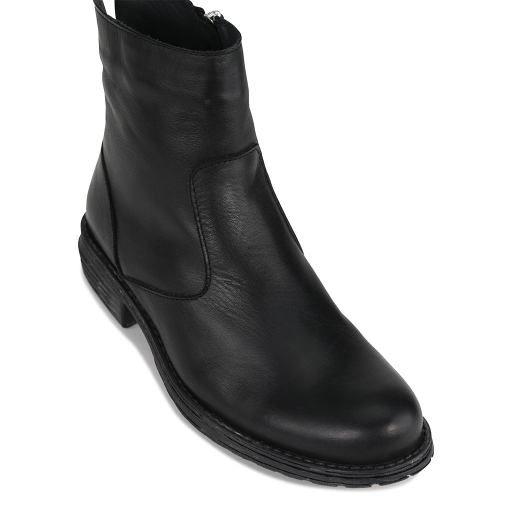 Eos Zespa Ankle Boots Black